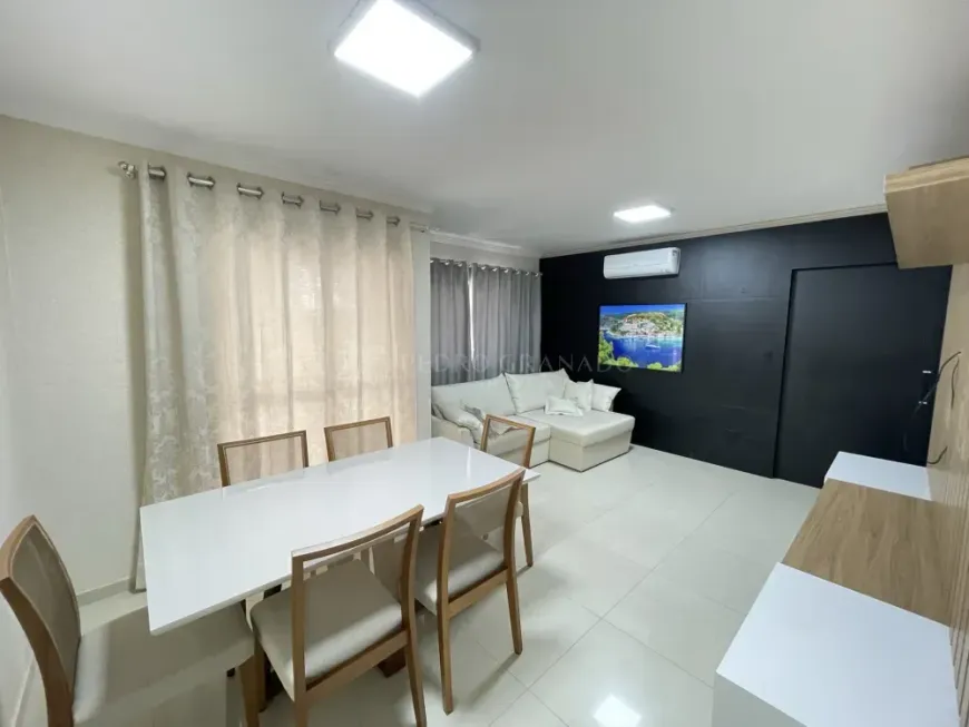 Foto 1 de Apartamento com 3 Quartos à venda, 96m² em Zona 03, Maringá