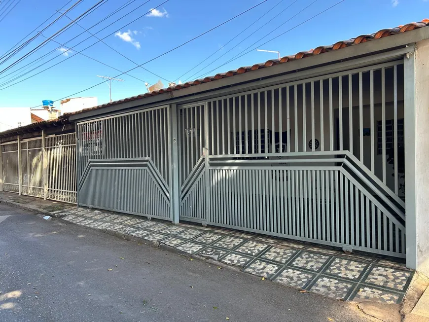 Foto 1 de Casa com 3 Quartos à venda, 200m² em Guará, Brasília