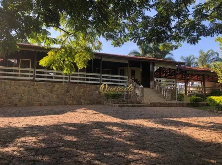 Foto 1 de Fazenda/Sítio com 3 Quartos para alugar, 352m² em Terras de Itaici, Indaiatuba