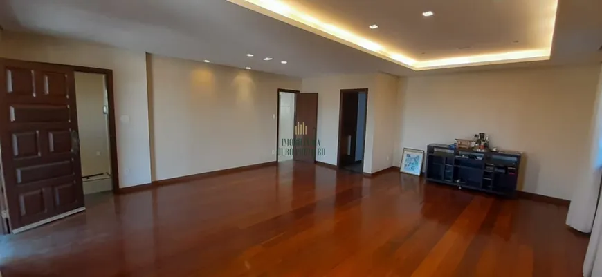 Foto 1 de Apartamento com 3 Quartos à venda, 220m² em Nova Gameleira, Belo Horizonte