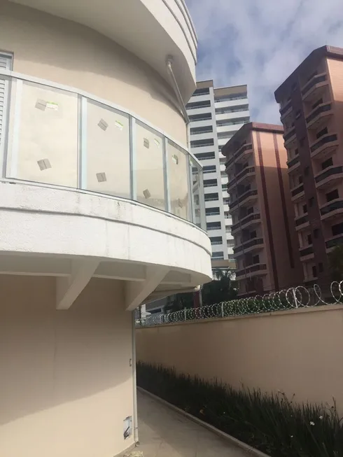 Foto 1 de Casa de Condomínio com 2 Quartos à venda, 54m² em Vila Caicara, Praia Grande