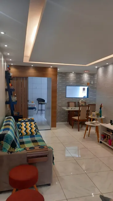 Foto 1 de Casa de Condomínio com 3 Quartos à venda, 300m² em Residencial Florais Do Planalto, Valparaíso de Goiás