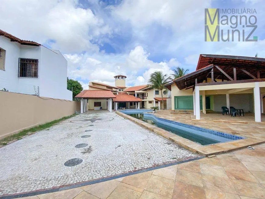 Foto 1 de Casa com 5 Quartos para alugar, 900m² em Engenheiro Luciano Cavalcante, Fortaleza