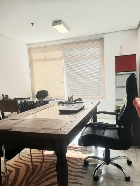 Foto 1 de Sala Comercial à venda, 24m² em Menino Deus, Porto Alegre