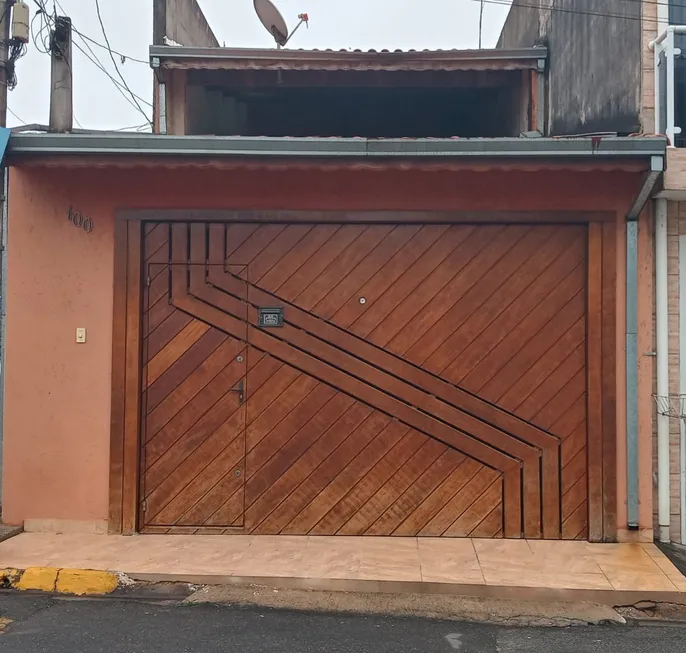 Foto 1 de Sobrado com 3 Quartos à venda, 218m² em Jardim Nova Poá, Poá