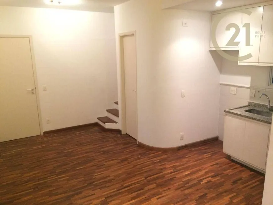 Foto 1 de Apartamento com 1 Quarto para alugar, 45m² em Vila Olímpia, São Paulo