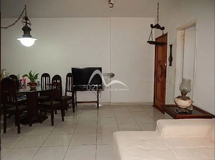 Foto 1 de Apartamento com 3 Quartos à venda, 113m² em Lagoa, Rio de Janeiro