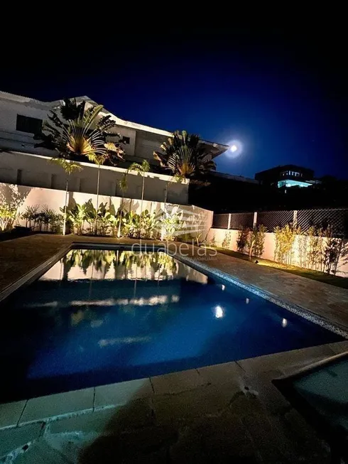 Foto 1 de Casa de Condomínio com 3 Quartos para venda ou aluguel, 400m² em Condomínio Residencial Mirante do Vale, Jacareí