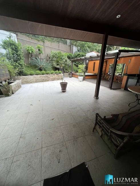 Foto 1 de Casa de Condomínio com 4 Quartos à venda, 330m² em Parque Munhoz, São Paulo