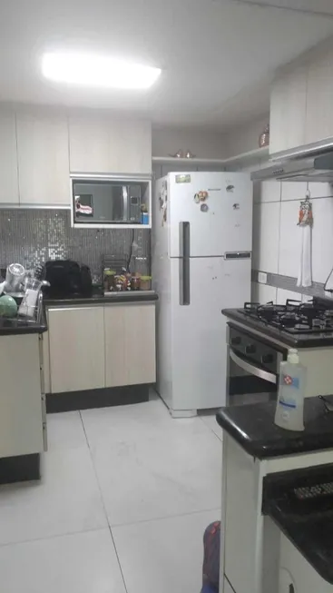 Foto 1 de Casa com 2 Quartos à venda, 70m² em Vila Metalurgica, Santo André