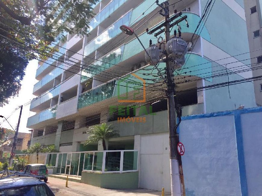Foto 1 de Apartamento com 3 Quartos à venda, 128m² em Jardim Vinte e Cinco de Agosto, Duque de Caxias