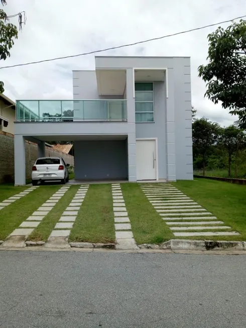 Foto 1 de Casa com 3 Quartos à venda, 500m² em Condominio Ouro Verde, Betim