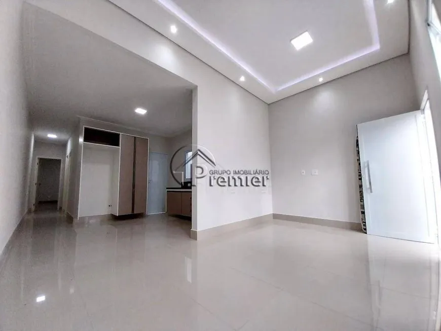 Foto 1 de Casa com 2 Quartos à venda, 63m² em Parque Residencial Sabiás, Indaiatuba