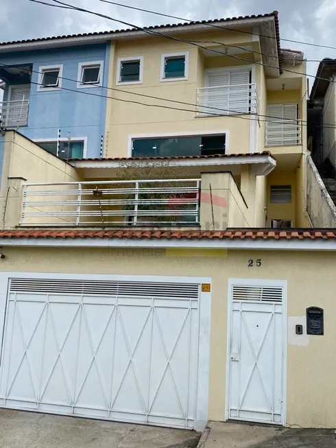 Foto 1 de Sobrado com 3 Quartos para alugar, 230m² em Mandaqui, São Paulo