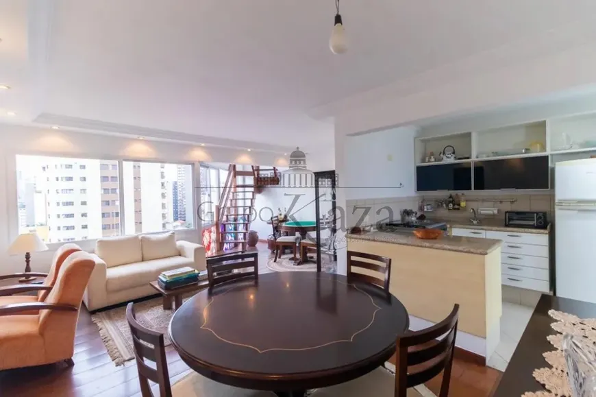 Foto 1 de Apartamento com 3 Quartos à venda, 193m² em Pinheiros, São Paulo