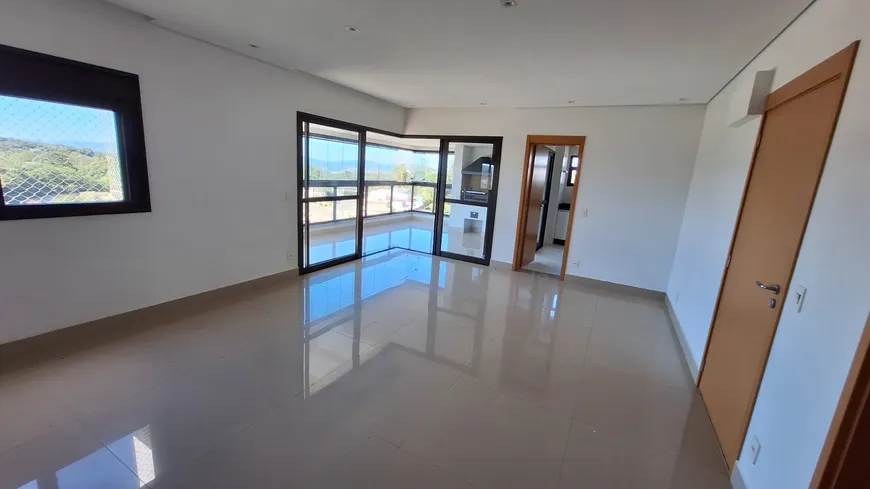 Foto 1 de Apartamento com 3 Quartos para alugar, 198m² em Limoeiro, Arujá