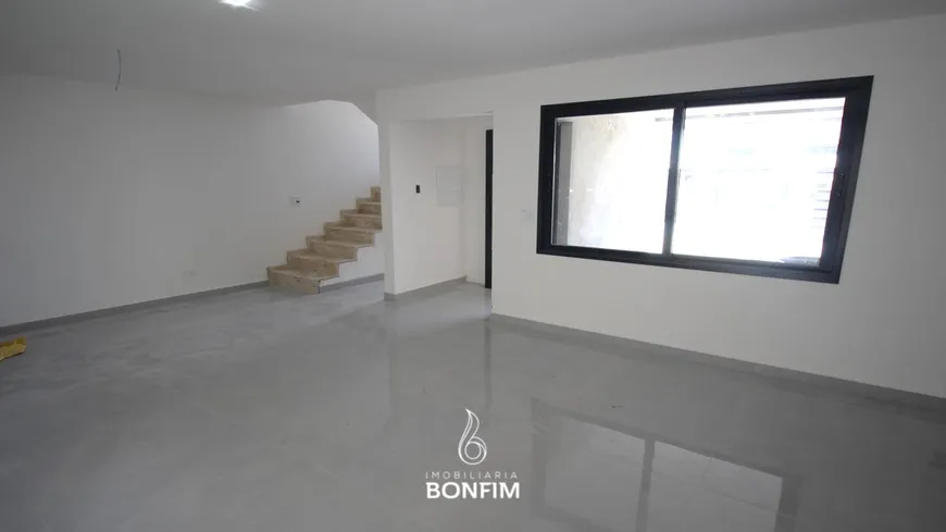 Foto 1 de Sobrado com 3 Quartos à venda, 240m² em Portão, Curitiba