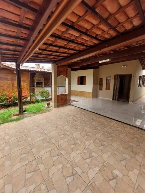 Foto 1 de Casa com 3 Quartos à venda, 200m² em Nova Parnamirim, Parnamirim