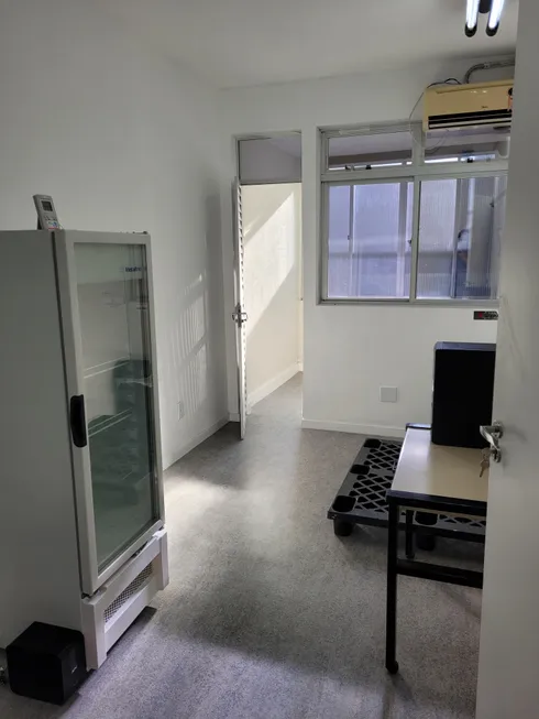 Foto 1 de Ponto Comercial para alugar, 30m² em Santa Efigênia, Belo Horizonte