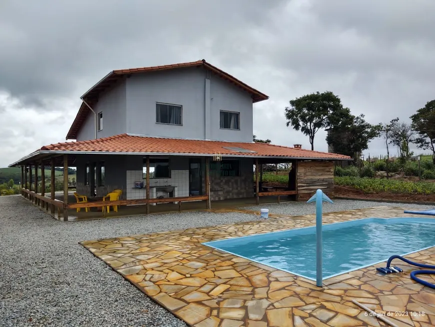 Foto 1 de Fazenda/Sítio com 5 Quartos à venda, 430000m² em Zona Rural, Itaguara