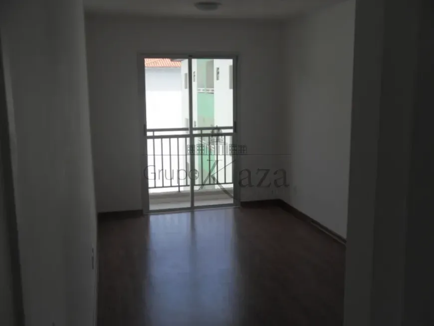 Foto 1 de Apartamento com 3 Quartos à venda, 65m² em Parque Industrial, São José dos Campos