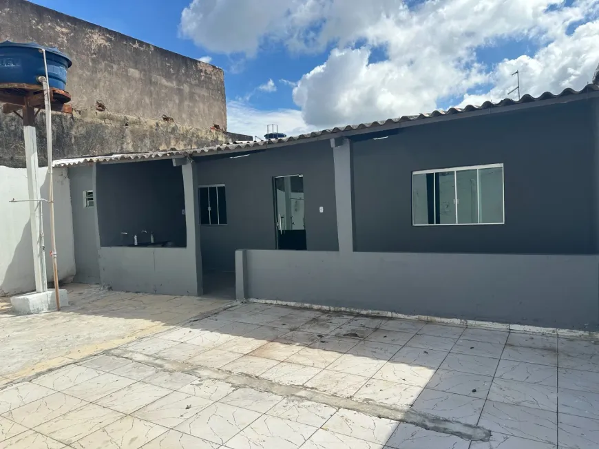 Foto 1 de Casa com 2 Quartos à venda, 150m² em Santa Maria, Brasília