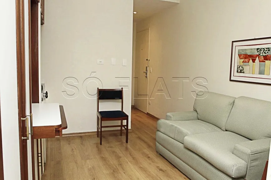 Foto 1 de Flat com 1 Quarto para alugar, 27m² em Jardins, São Paulo