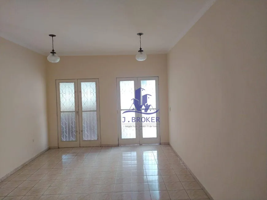 Foto 1 de Casa com 3 Quartos para alugar, 200m² em Vila Nova Cidade Universitaria, Bauru