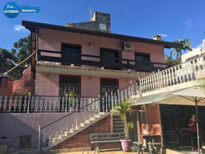 Foto 1 de Casa com 4 Quartos para alugar, 405m² em Centro, São Roque
