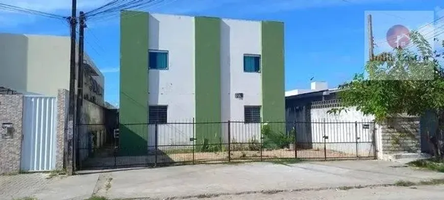 Foto 1 de Apartamento com 3 Quartos à venda, 97m² em Pau Amarelo, Paulista