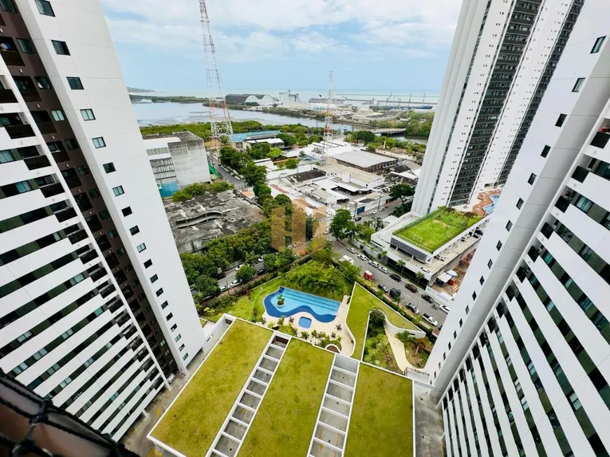 Foto 1 de Apartamento com 3 Quartos para alugar, 81m² em Santo Amaro, Recife