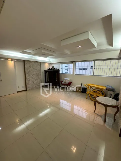 Foto 1 de Apartamento com 2 Quartos à venda, 90m² em Madalena, Recife