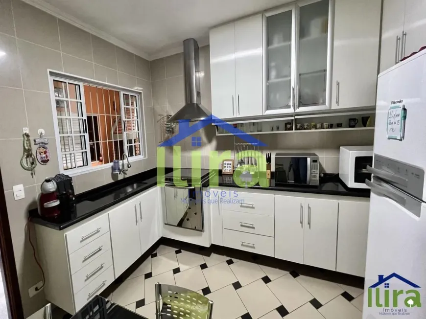 Foto 1 de Casa com 3 Quartos à venda, 144m² em Vila Osasco, Osasco