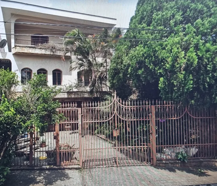 Foto 1 de Casa com 4 Quartos para alugar, 500m² em Jardim Têxtil, São Paulo