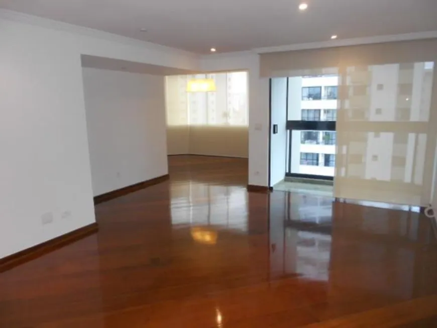 Foto 1 de Apartamento com 4 Quartos à venda, 200m² em Pompeia, São Paulo