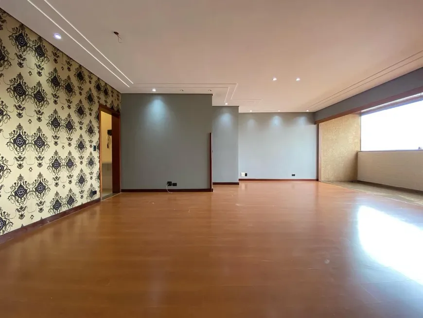 Foto 1 de Apartamento com 3 Quartos à venda, 183m² em Osvaldo Rezende, Uberlândia