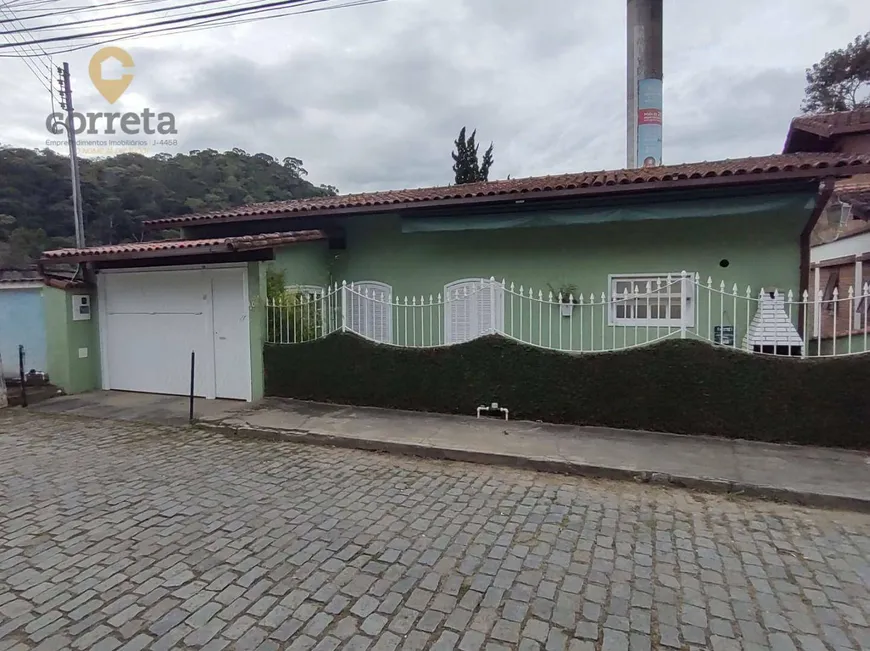 Foto 1 de Casa com 2 Quartos à venda, 109m² em Ponte da Saudade, Nova Friburgo