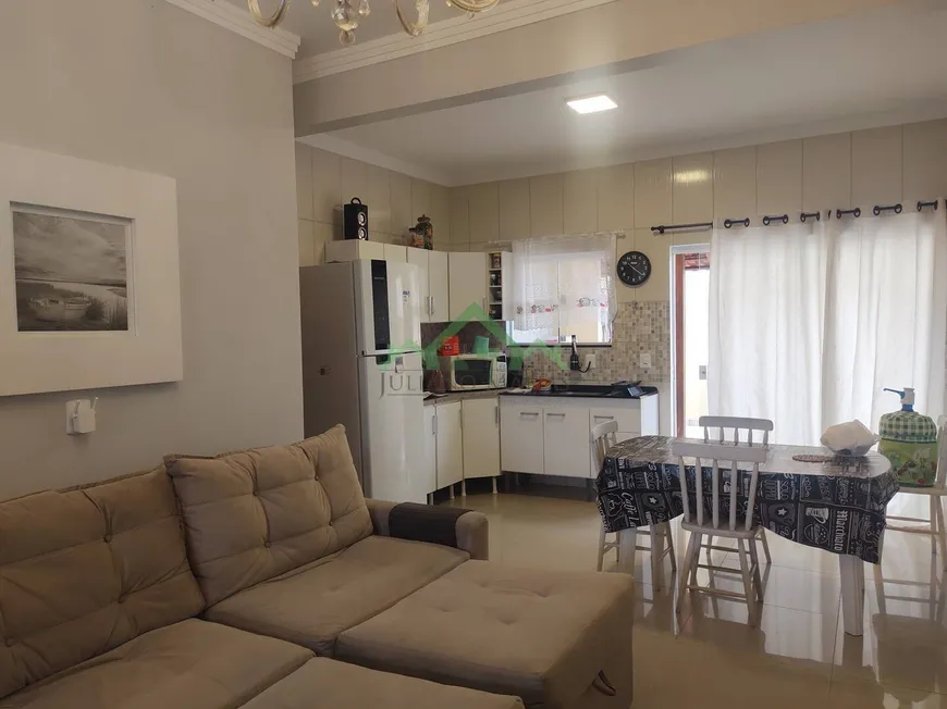 Foto 1 de Casa com 2 Quartos à venda, 106m² em Salinas, Balneário Barra do Sul