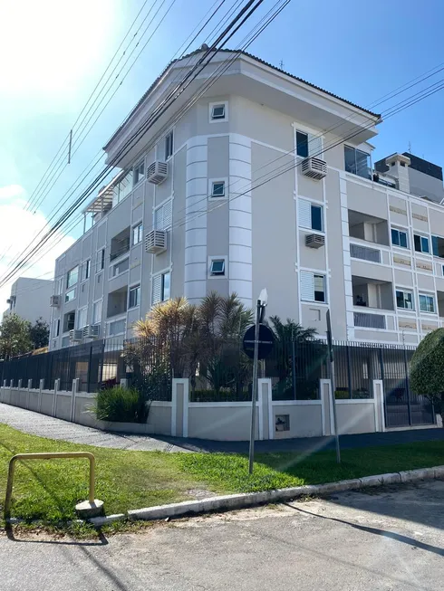 Foto 1 de Apartamento com 2 Quartos à venda, 67m² em Canasvieiras, Florianópolis