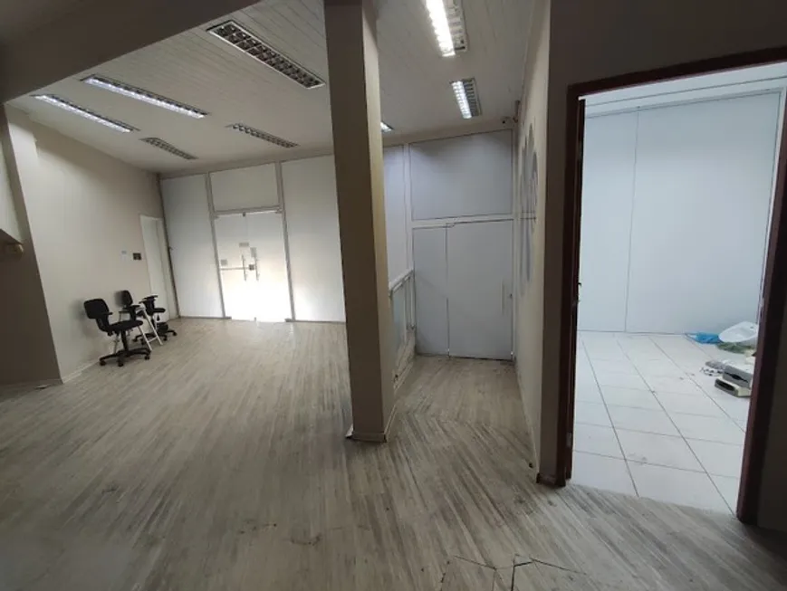 Foto 1 de Ponto Comercial com 9 Quartos para alugar, 250m² em Centro, Macaé