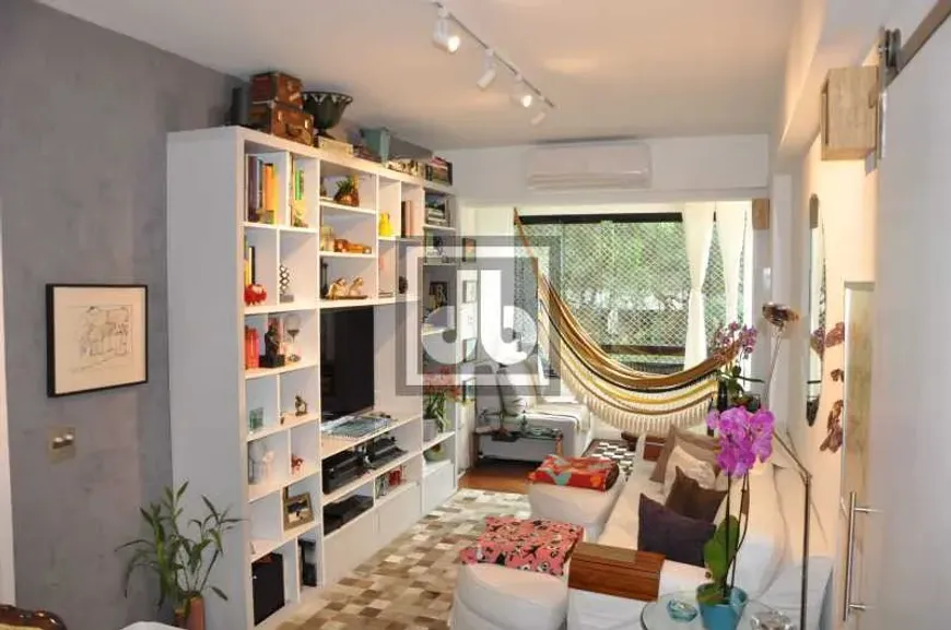 Foto 1 de Apartamento com 3 Quartos à venda, 127m² em Humaitá, Rio de Janeiro
