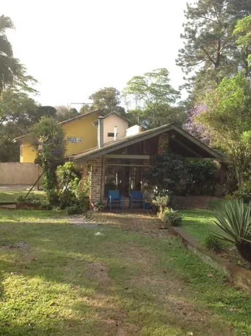 Foto 1 de Fazenda/Sítio com 3 Quartos à venda, 100m² em Chácaras Bartira, Embu das Artes