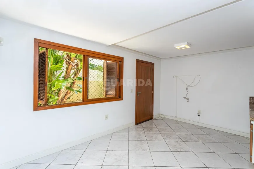 Foto 1 de Casa de Condomínio com 3 Quartos para alugar, 100m² em Sarandi, Porto Alegre