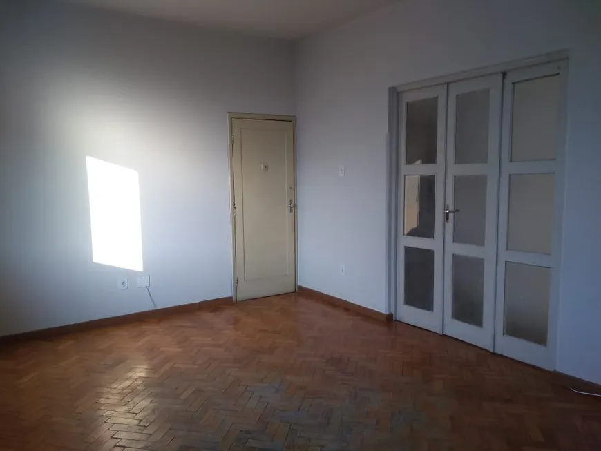 Foto 1 de Apartamento com 3 Quartos à venda, 75m² em Centro, Niterói