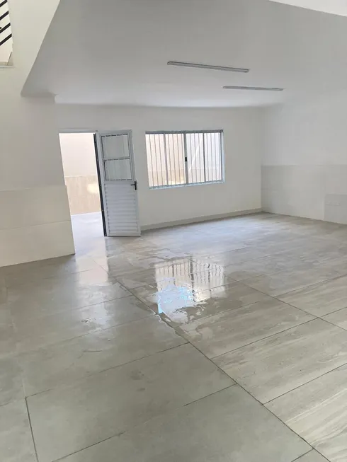 Foto 1 de Ponto Comercial com 3 Quartos para alugar, 140m² em Pompeia, Santos