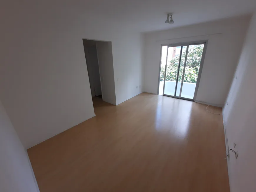 Foto 1 de Apartamento com 1 Quarto para alugar, 43m² em Itaim Bibi, São Paulo