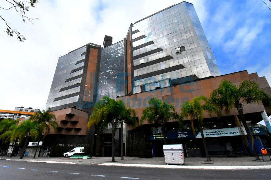 Foto 1 de Sala Comercial para alugar, 110m² em Cidade Baixa, Porto Alegre