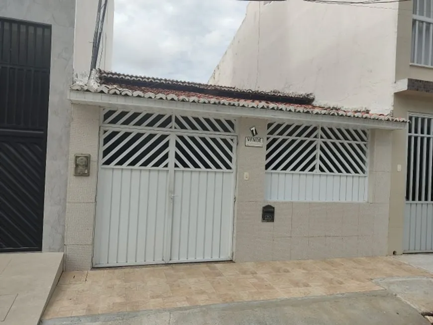Foto 1 de Casa com 3 Quartos à venda, 140m² em Jabotiana, Aracaju