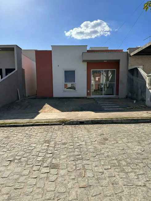 Foto 1 de Casa com 3 Quartos à venda, 62m² em SIM, Feira de Santana
