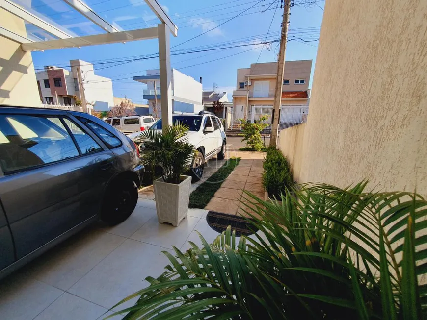 Foto 1 de Casa de Condomínio com 3 Quartos à venda, 107m² em Mário Quintana, Porto Alegre